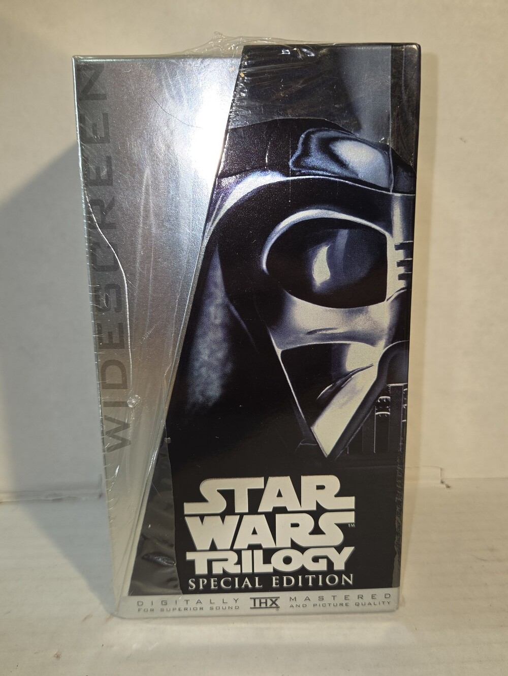 Star Wars Trilogy Special Edition Wide-Screen VHS Box Set - Black